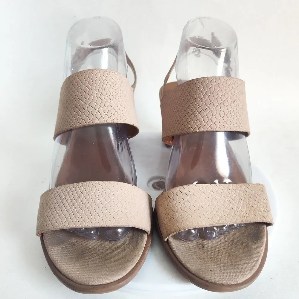 Franco Sarto Amal Neutral Leather 2.5